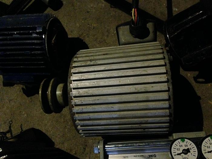 Click vào ảnh để xem ảnh lớn hơn. 

Name:	IMG_0946.jpg 
Views:	0 
Size:	605.1 KB 
ID:	13846