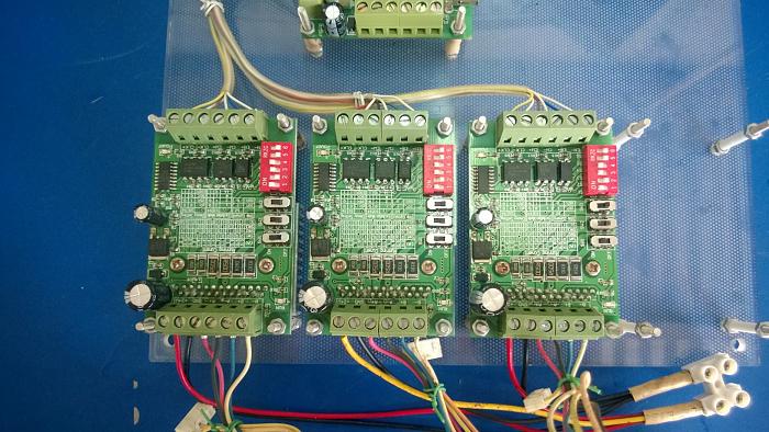 Click vào ảnh để xem ảnh lớn hơn. 

Name:	Combo TB6560-BOB (1).jpg 
Views:	1 
Size:	480.4 KB 
ID:	20672