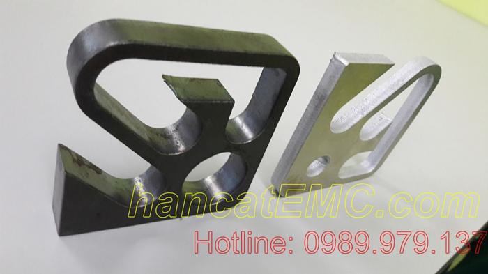 Click vào ảnh để xem ảnh lớn hơn. 

Name:	20151030_104649EMC CNC.jpg 
Views:	1 
Size:	78.1 KB 
ID:	21842