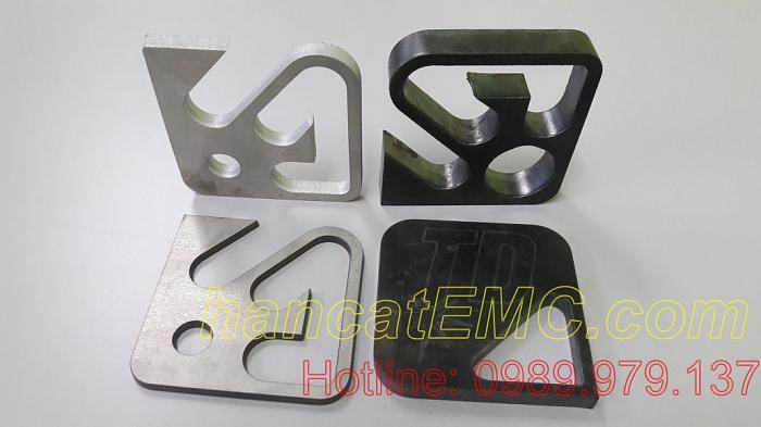 Click vào ảnh để xem ảnh lớn hơn. 

Name:	20151030_104840EMC CNC.jpg 
Views:	1 
Size:	85.1 KB 
ID:	21843