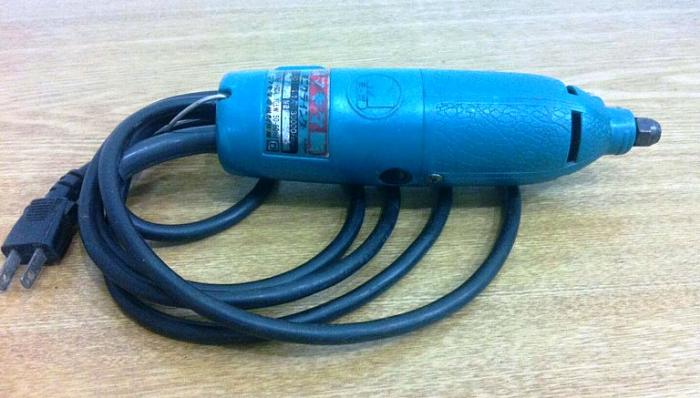 Click vào ảnh để xem ảnh lớn hơn. 

Name:	Makita mini grinder1.jpg 
Views:	1 
Size:	95.1 KB 
ID:	2881