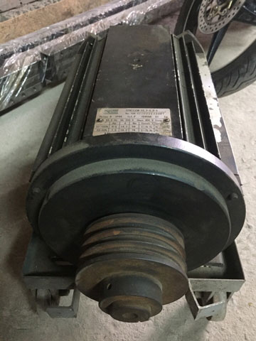 Click vào ảnh để xem ảnh lớn hơn. 

Name:	motor-spin-1.jpg 
Views:	236 
Size:	36.9 KB 
ID:	32158