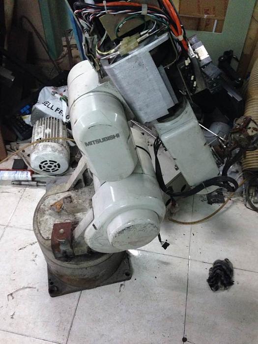 Click vào ảnh để xem ảnh lớn hơn. 

Name:	robot2.jpg 
Views:	5 
Size:	69.3 KB 
ID:	35348