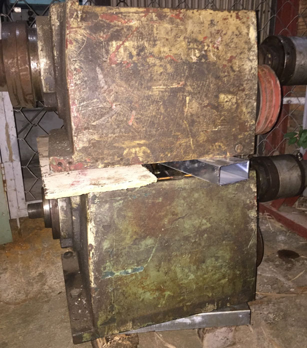 Click vào ảnh để xem ảnh lớn hơn. 

Name:	turnhead1.jpg 
Views:	108 
Size:	114.2 KB 
ID:	37789