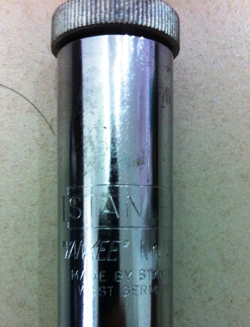 Click vào ảnh để xem ảnh lớn hơn. 

Name:	Tournevis3.JPG 
Views:	203 
Size:	160.1 KB 
ID:	3921