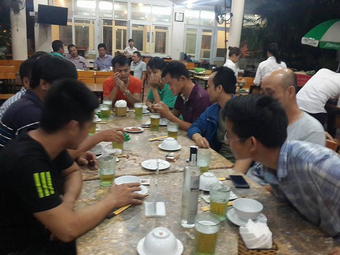 Click vào ảnh để xem ảnh lớn hơn. 

Name:	19024435_842827345871507_556592004_o.jpg 
Views:	0 
Size:	253.3 KB 
ID:	39551
