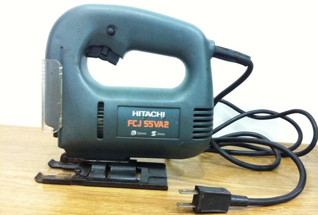 Click vào ảnh để xem ảnh lớn hơn. 

Name:	Hitachi scrollsaw 1.JPG 
Views:	122 
Size:	92.7 KB 
ID:	3969
