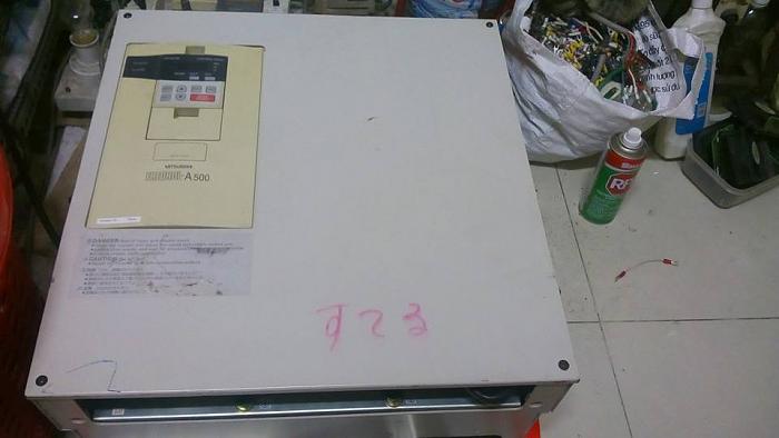 Click vào ảnh để xem ảnh lớn hơn. 

Name:	mitsu A500-37.5kw.jpg 
Views:	0 
Size:	40.1 KB 
ID:	39960