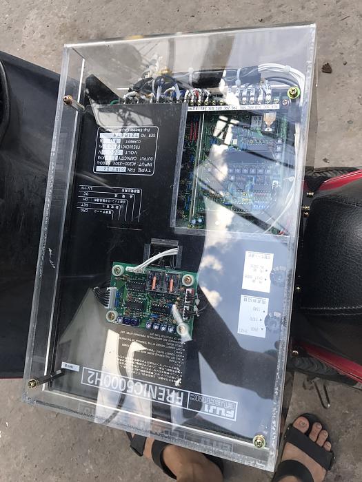 Click vào ảnh để xem ảnh lớn hơn. 

Name:	z784247315762_c55dcfdb37b4e240332bacfec5e7a8d1.jpg 
Views:	0 
Size:	442.9 KB 
ID:	47196