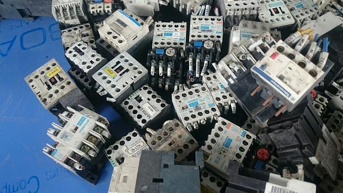 Click vào ảnh để xem ảnh lớn hơn. 

Name:	^8A4FA22D5168CD839DF07E801A7DEC2485C9DA7E08AFC29593^pimgpsh_fullsize_distr.jpg 
Views:	0 
Size:	160.3 KB 
ID:	48161