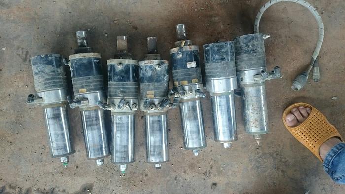 Click vào ảnh để xem ảnh lớn hơn. 

Name:	spindle1.jpg 
Views:	4 
Size:	135.5 KB 
ID:	48301