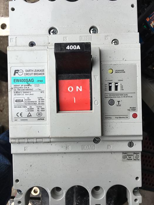 Click vào ảnh để xem ảnh lớn hơn. 

Name:	z800231122362_f06136bf0a1e3d7ed7efc3e1139c51f5.jpg 
Views:	6 
Size:	350.2 KB 
ID:	48574