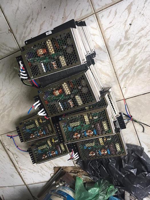 Click vào ảnh để xem ảnh lớn hơn. 

Name:	22901659_1253097108129821_892256637_n.jpg 
Views:	4 
Size:	142.6 KB 
ID:	49432