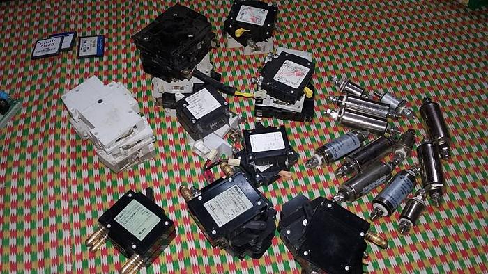 Click vào ảnh để xem ảnh lớn hơn. 

Name:	22886296_1976769162612758_5488811195432667684_n.jpg 
Views:	4 
Size:	128.0 KB 
ID:	49608