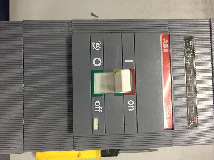 Click vào ảnh để xem ảnh lớn hơn. 

Name:	Contactor ABB ISDA 038523R1  R400.jpg 
Views:	0 
Size:	679.9 KB 
ID:	63860