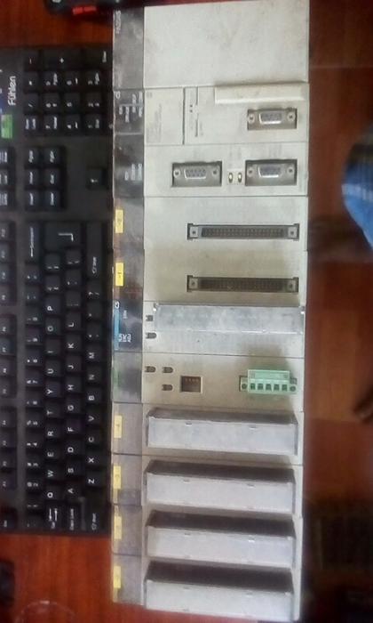 Click vào ảnh để xem ảnh lớn hơn. 

Name:	plc2.jpg 
Views:	0 
Size:	242.7 KB 
ID:	65972