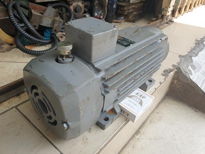 Click vào ảnh để xem ảnh lớn hơn. 

Name:	20181220_130449.jpg 
Views:	0 
Size:	542.2 KB 
ID:	68336