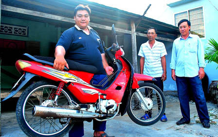 Click vào ảnh để xem ảnh lớn hơn. 

Name:	h2_GKYP.JPG 
Views:	154 
Size:	81.1 KB 
ID:	7317