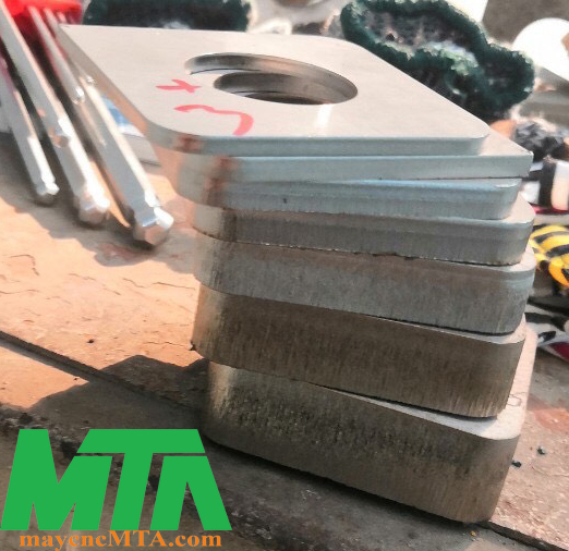 Click vào ảnh để xem ảnh lớn hơn. 

Name:	17.jpg 
Views:	45 
Size:	214.9 KB 
ID:	78630