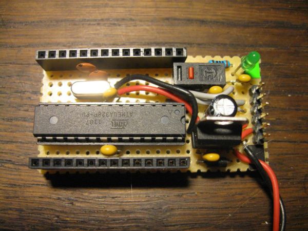 Click vào ảnh để xem ảnh lớn hơn. 

Name:	Small-form-factor-DIY-Arduino-on-stripboard.jpg 
Views:	34 
Size:	51.7 KB 
ID:	23540